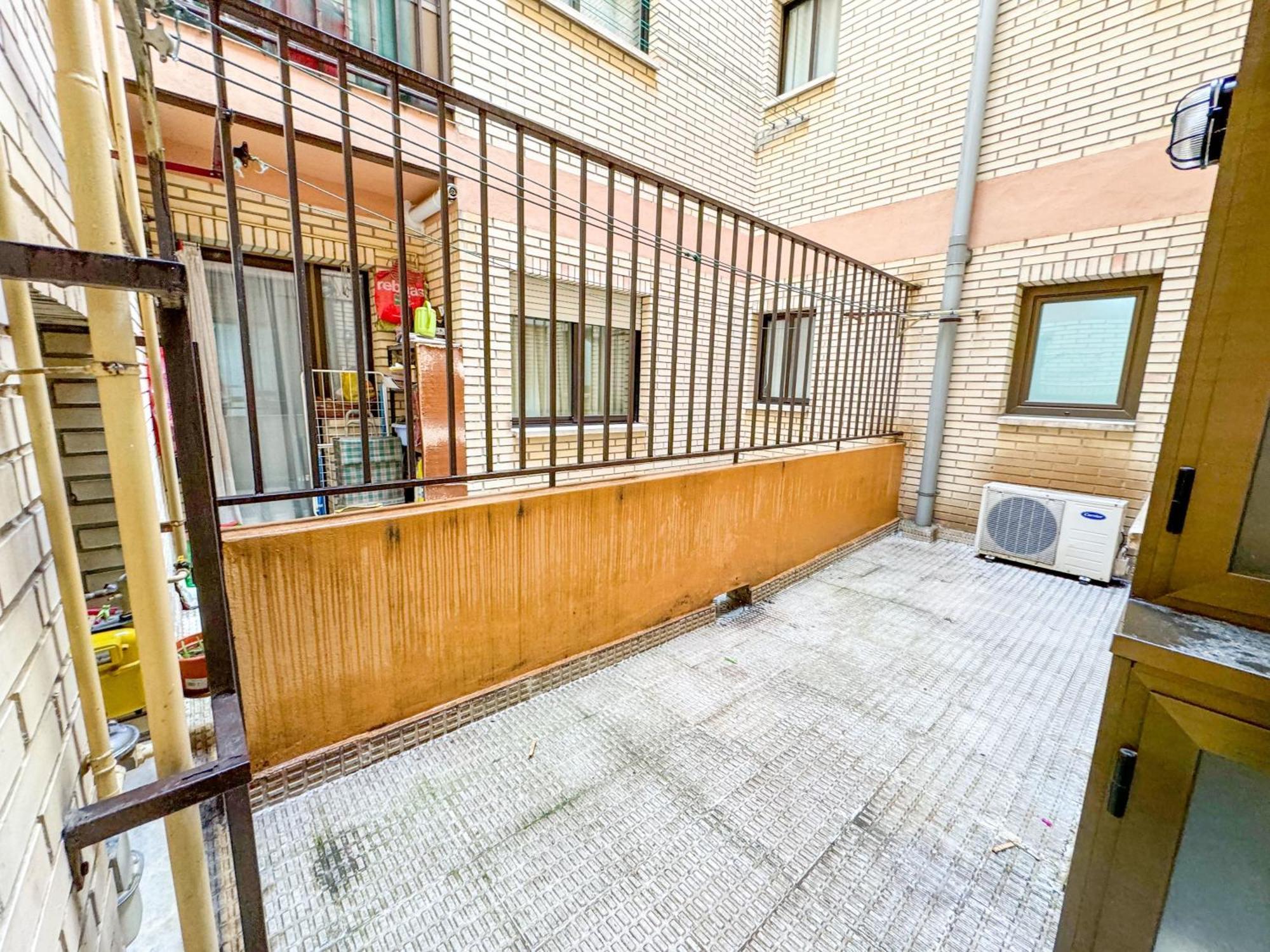El Lago Del Pilar Comotucasa Zaragoza Exterior foto